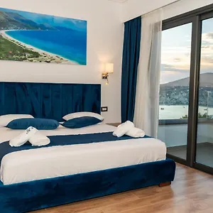 Hotel Hilltop Heaven